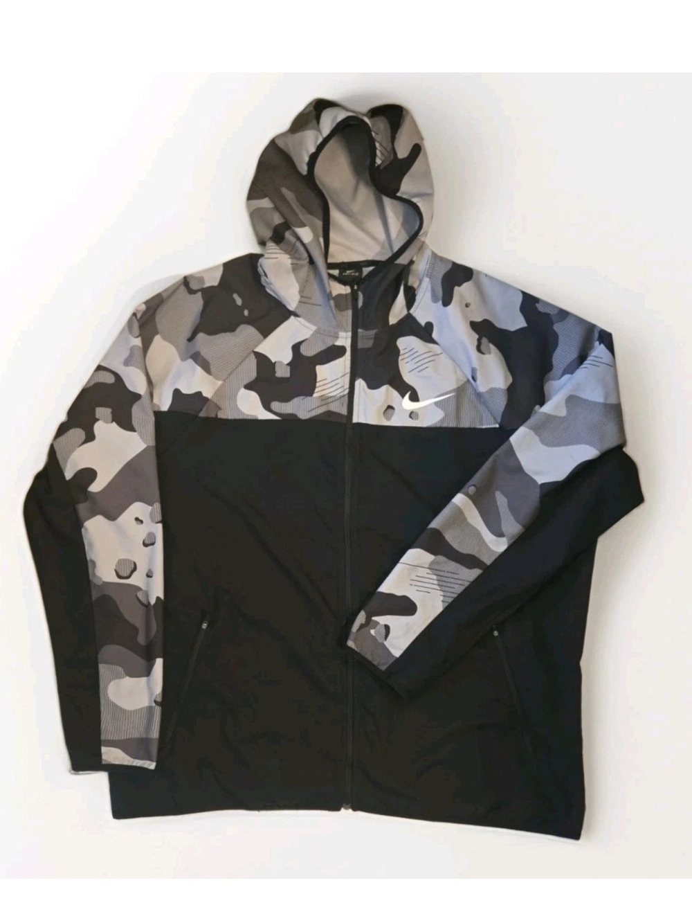 Nike Dri-FIT Mens Black and Gray Camo Full Zip Hooded Jacket Sz XXL